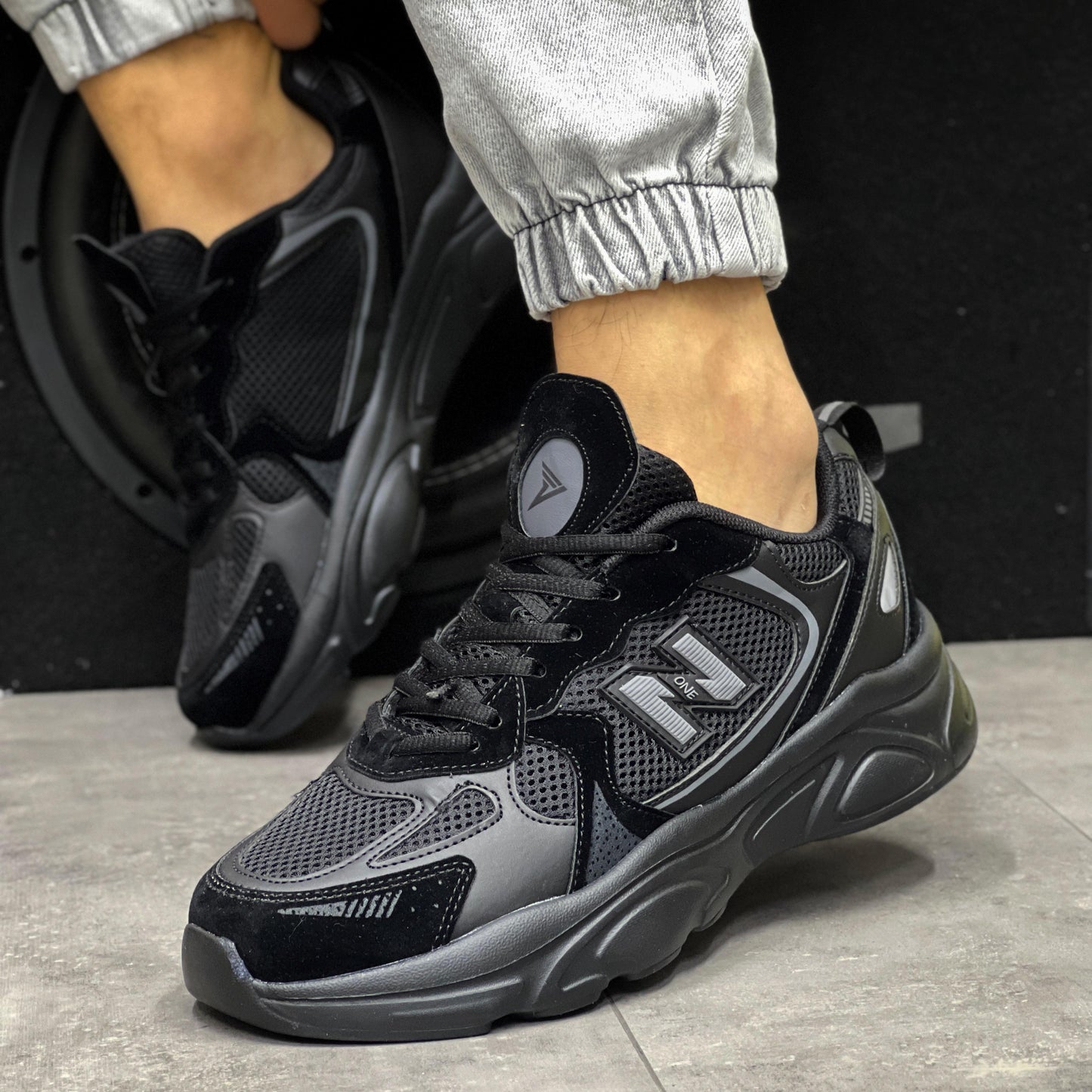 Boulder 1668 Baskets Confortable en Noir et Fume 40-44